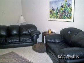 283 Wiltshire Circle - Photo 4