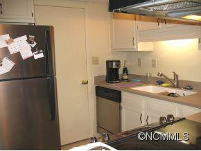 7 Ravencroft - Photo 6