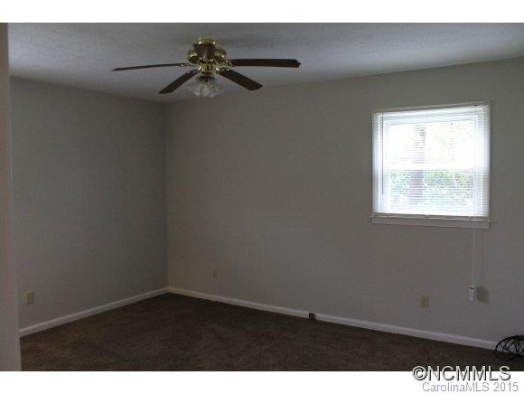 43 Sarah Lane - Photo 12