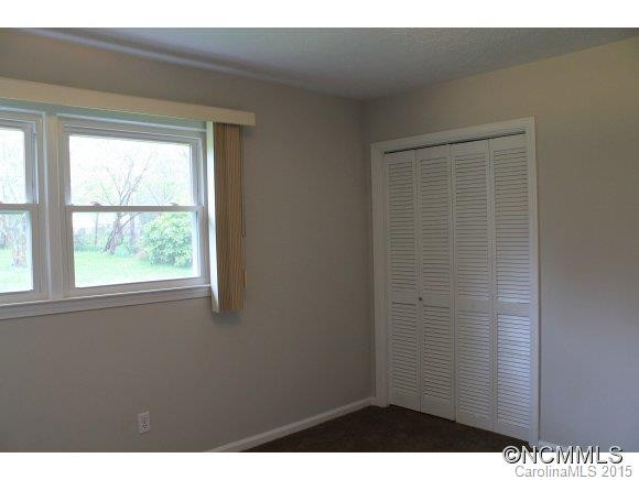 43 Sarah Lane - Photo 9