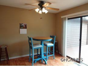 99 Willow Way - Photo 4