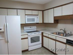 1804 Abbey Circle - Photo 3