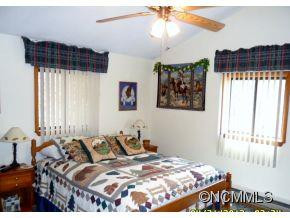 100 Chipmunk Lane - Photo 6