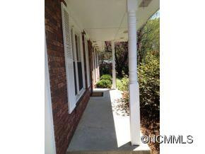 25 Huntington Drive - Photo 2