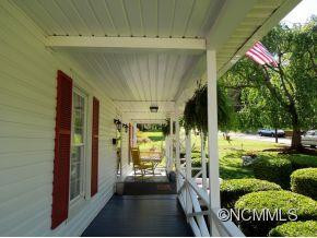 191 Pine St - Photo 2