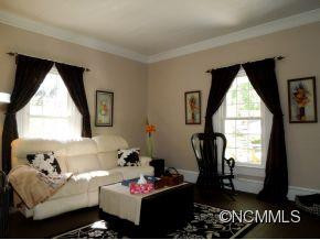 191 Pine St - Photo 5