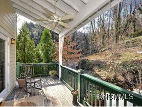 111 SPOOKS BRANCH ROAD - Photo 12