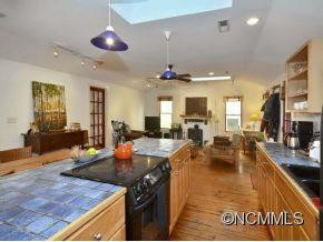 111 SPOOKS BRANCH ROAD - Photo 5