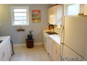 73 Fair Oaks Road - Photo 8