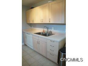 73 Fair Oaks Road - Photo 10