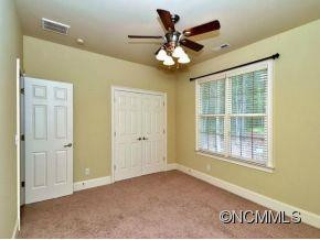 101 BLOOMINGDALE - Photo 15