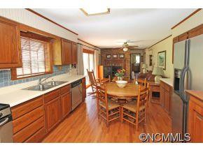 270 Auburn Park Drive - Photo 4