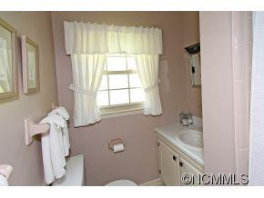 270 Auburn Park Drive - Photo 8