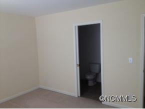 108 Rotunda Circle - Photo 2