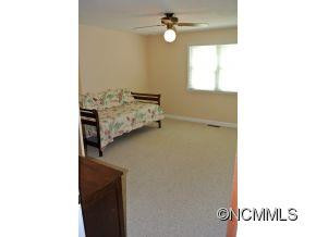 22 Amber Drive - Photo 13