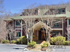 180 CREEKSIDE WAY, E-101