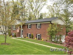 219 CASTLETON LANE