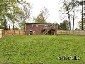 219 CASTLETON LANE - Photo 13