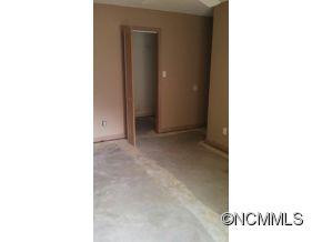 100 Hummingbird Hill - Photo 9