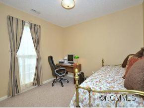 201 ENGLISH OAK - Photo 14