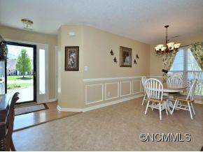 201 ENGLISH OAK - Photo 3