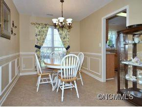 201 ENGLISH OAK - Photo 4