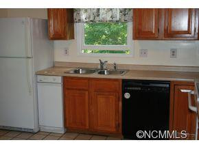 230 Foxwood Drive - Photo 2