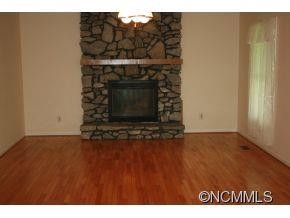 230 Foxwood Drive - Photo 4