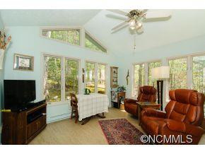 139 Woodburn Dr - Photo 13