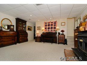 139 Woodburn Dr - Photo 14