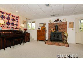 139 Woodburn Dr - Photo 15