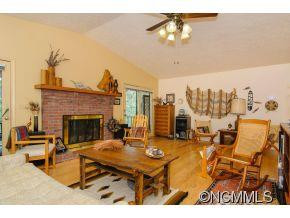 139 Woodburn Dr - Photo 3