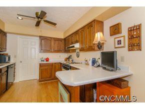 139 Woodburn Dr - Photo 6