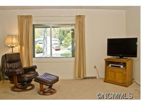  - Photo 2