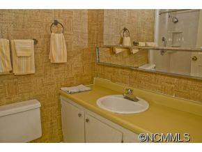  - Photo 11