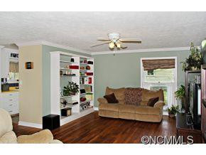 110 Scenic View Drive - Photo 3
