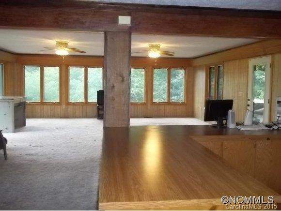 244 Justice Drive - Photo 8