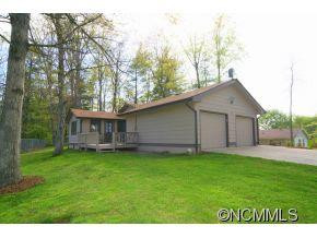 2 Springside Drive - Photo 2