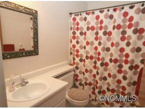 2 Springside Drive - Photo 7