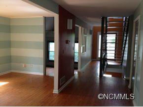 33 Summer Street - Photo 2