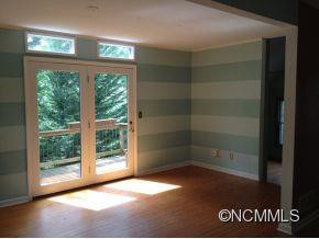 33 Summer Street - Photo 3