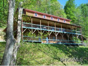 3313 Max Patch Road