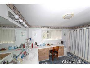 10 Moland Drive - Photo 16