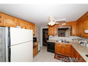 10 Moland Drive - Photo 8