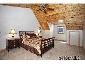 258 Paddock Lane - Photo 15