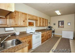 258 Paddock Lane - Photo 19