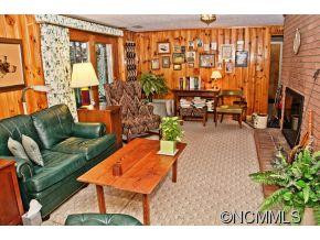 118 College Circle - Photo 14