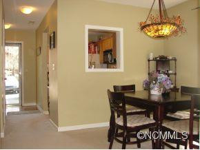 803 Carlyle Way - Photo 4