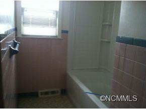 131 Moody Street - Photo 8