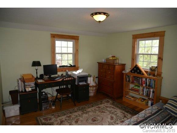 61 Greenridge - Photo 11